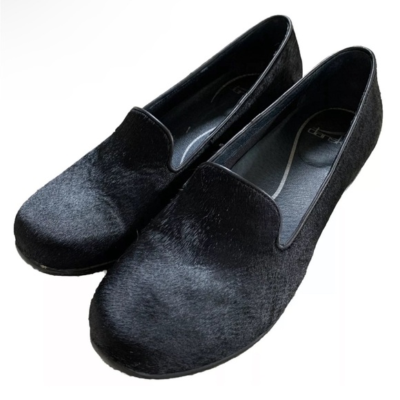 Dansko Olivia Black Slip On Loafer Calf Hair Hide EU Size 38 US 7.5-8 $145 MSRP - Picture 2 of 9